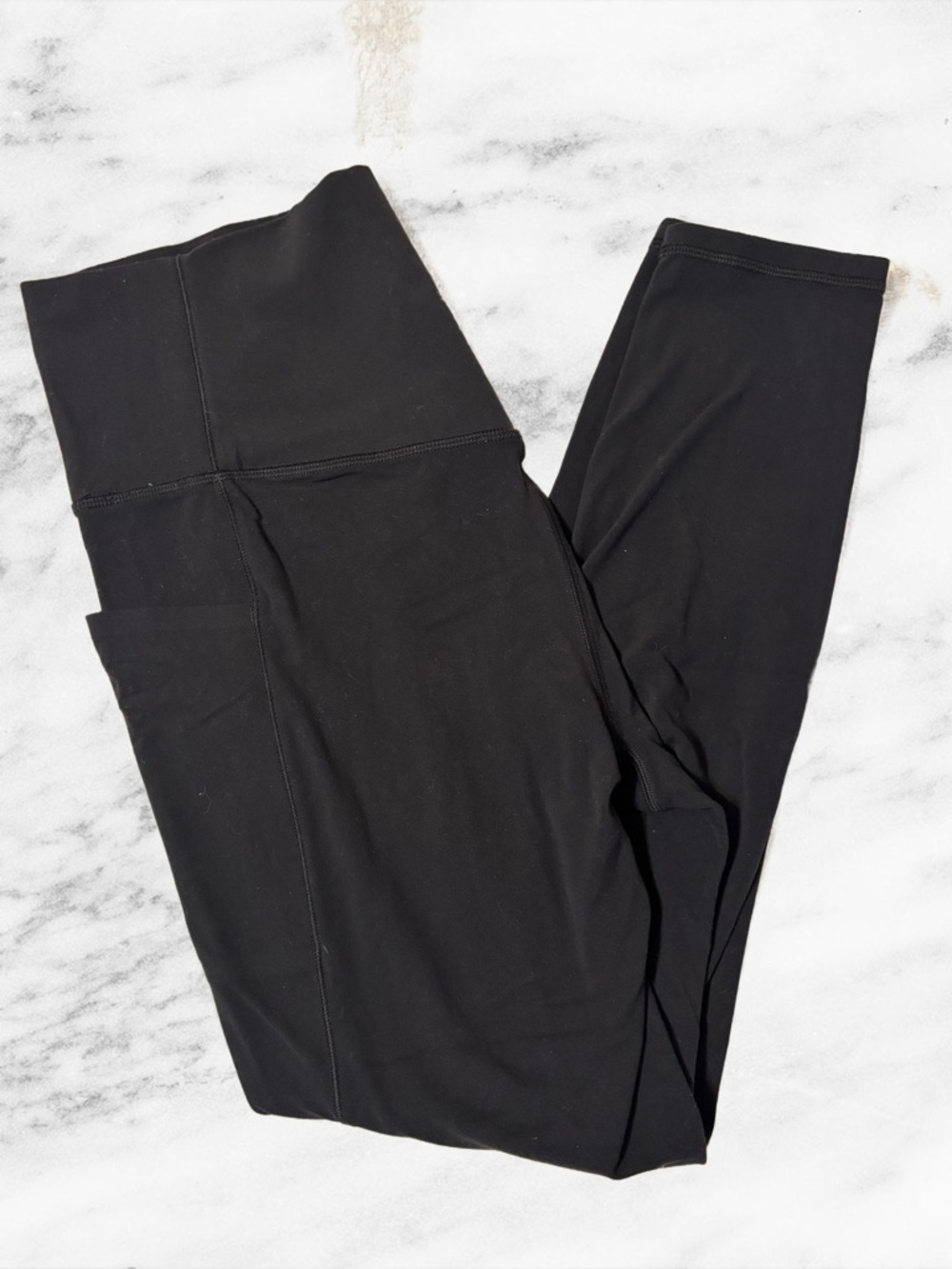Athleta Black Salutation Stash Pocket Tights